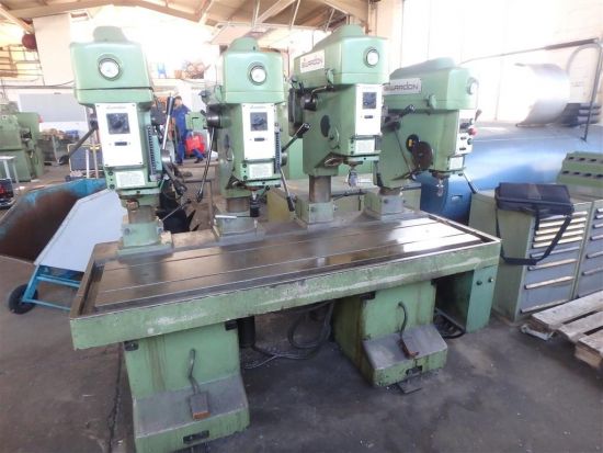 Reihenbohrmaschine GR30/4   4 Bohreinheiten